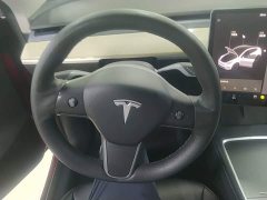 Tesla Model Y Long Range All-Wheel Drive - ფოტო 11
