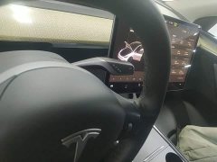 Tesla Model Y Long Range All-Wheel Drive - ფოტო 14
