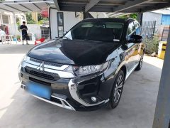 Mitsubishi Outlander 2020 2.0L FWD Comfort 5-Seater - ფოტო 2