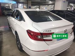 Honda Accord 2018 260TURBO Prestige China VI - ფოტო 5