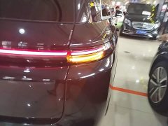 Li Auto L8 Pro - ფოტო 8