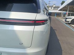 Li Auto L7 Air - ფოტო 8