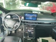 Lincoln Explorer 2.0T AWD Elite - ფოტო 10
