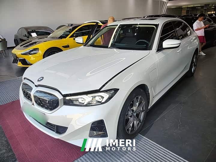 BMW i3 eDrive 35 L