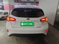 Ford Focus Hatchback EcoBoost 180 Automatic Trend - ფოტო 6