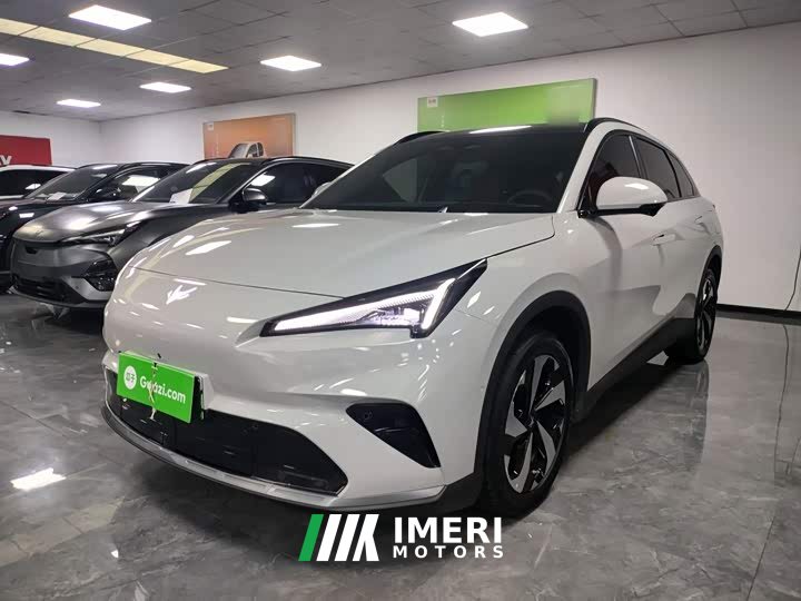 BAIC ARCFOX Alpha T5 Extended Range 1215 Yuan Jing Zhi Xing Version