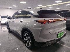 BAIC ARCFOX Alpha T5 2026 Extended Range 1215 Yuan Jing Zhi Xing Version - ფოტო 5