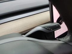 Tesla Model Y 2021 Standard Range RWD - ფოტო 14