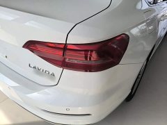 Volkswagen Lavida 280TSI DSG Comfort - ფოტო 8