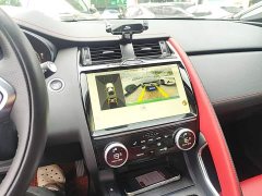 Jaguar E-PACE R-DYNAMIC SE BLACK Ebony Sport Edition - ფოტო 13