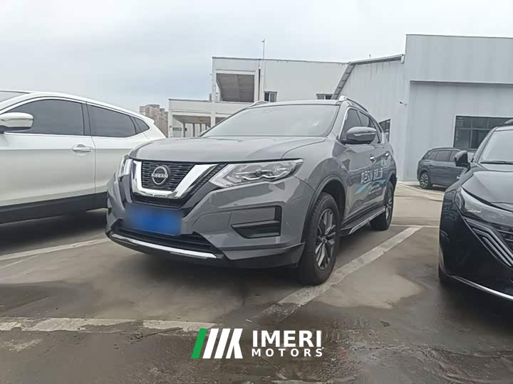 Nissan Qashqai Honor 2.0L FWD Premium - ავტომობილი ჩინეთიდან