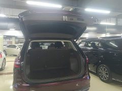 Volkswagen Viloran 380TSI Prestige - ფოტო 19