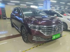Volkswagen Viloran 380TSI Prestige - ფოტო 4