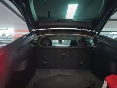 Tesla Model Y Standard Range RWD - ფოტო 19