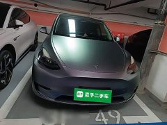 Tesla Model Y Standard Range RWD - ფოტო 3