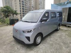 Wuling Yangguang 2024 300km Comfort Passenger Van 75kW - ფოტო 2