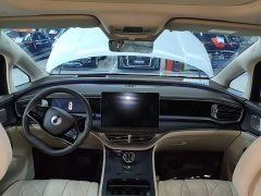 Denza BYD Denza D9 DM-i 980 Four-Wheel Drive Premium - ფოტო 10