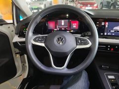 Volkswagen Golf Facelift 200TSI DSG Pro - ფოტო 11