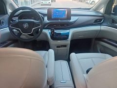 Buick GL8 Land Business Class Comfort Edition - ფოტო 10