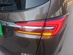 Buick GL8 Land Business Class Comfort Edition - ფოტო 8