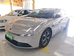 Lynk & Co Geely Lynk & Co 10 240 AWD Ultra - ფოტო 2