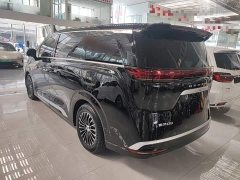 Denza BYD Denza D9 DM-i 1050 Premium - ფოტო 5