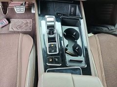 Volkswagen Viloran 380TSI Prestige - ფოტო 14