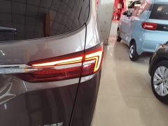 Buick GL8 Facelift Land Executive Cabin Luxury - ფოტო 8