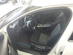 Mazda CX-4 2021 2.0L Automatic FWD Skyactiv Explorer Edition - ფოტო 16