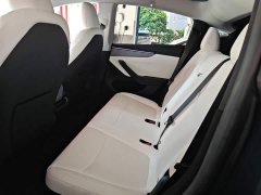 Tesla Model Y Long Range All-Wheel Drive Launch Edition - ფოტო 17