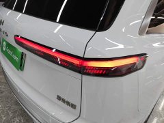 Nio Lerado L90 Max Six-Seater - ფოტო 8