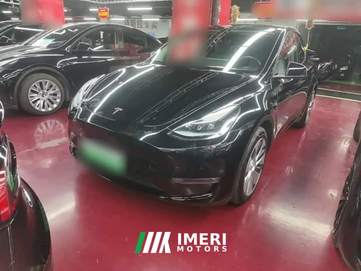 Tesla Model Y Facelift Long Range All-Wheel Drive