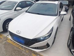 Hyundai Elantra 1.5L CVT Luxury - ფოტო 1