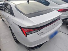 Hyundai Elantra 1.5L CVT Luxury - ფოტო 5