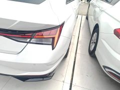 Hyundai Elantra 1.5L CVT Luxury - ფოტო 8