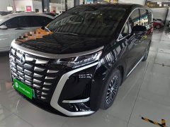 Denza BYD Denza D9 DM-i 1050 Premium - ფოტო 1