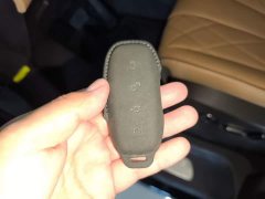 Denza BYD Denza D9 DM-i 1050 Premium - ფოტო 9