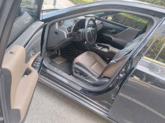 Lexus ES 200 Excellence Edition - ფოტო 10