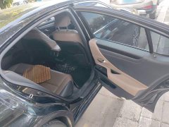 Lexus ES 200 Excellence Edition - ფოტო 20