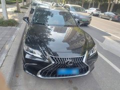 Lexus ES 200 Excellence Edition - ფოტო 6