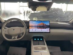 Deepal Deep Blue L07 230Max Qiankun Smart Driving ADS SE Extended Range Version - ფოტო 11