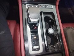 FAW Hongqi H5 PHEV 130 Super Hybrid Edition - ფოტო 14