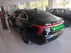 FAW Hongqi H5 PHEV 130 Super Hybrid Edition - ფოტო 5