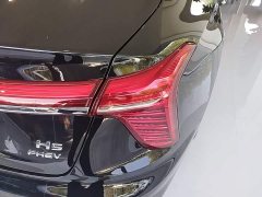 FAW Hongqi H5 PHEV 130 Super Hybrid Edition - ფოტო 8