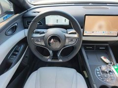 BYD Dolphin 06 DM-i Smart Drive 120KM Premium Edition - ფოტო 11