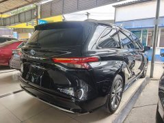Toyota Sienna 2.5L Hybrid Platinum Edition - ფოტო 7