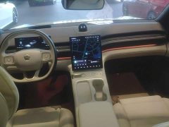 NIO ES6 75kWh - ფოტო 14
