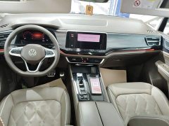 Volkswagen Viloran 380TSI Prestige - ფოტო 10