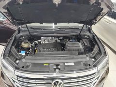 Volkswagen Viloran 380TSI Prestige - ფოტო 20