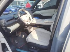 NIO ES6 75kWh - ფოტო 15